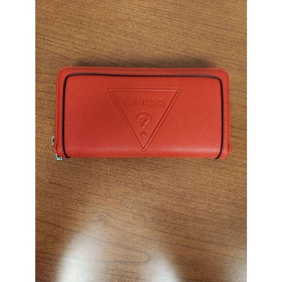 Guess Wallet Red Zip Around Baldwin Park EUC (R) - Picture 3 of 16